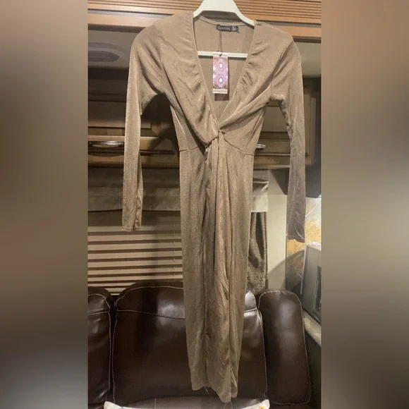Boohoo gold metallic long-sleeve midi or maxi dress Sz 12 - Picture 2 of 6